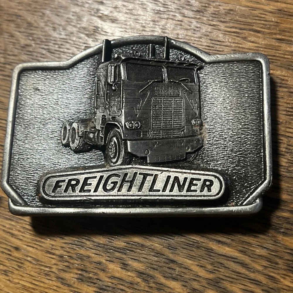 Vintage 1978 FREIGHTLINER #A-41 Metal Belt Buckle Heavy Duty Tonkin Inc Trucking